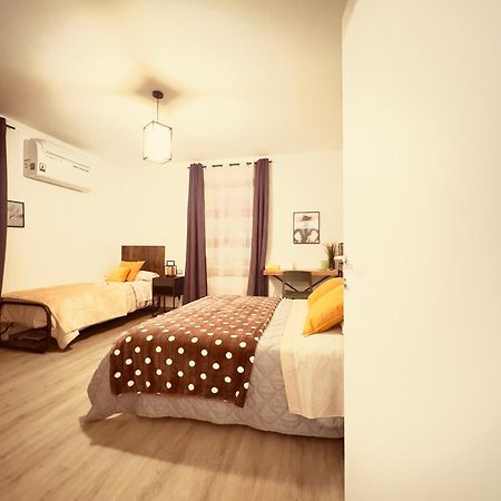 Smart Gold Apartment Luxury Central Бергамо Экстерьер фото